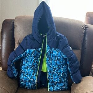 ZeroXposur Kids Blue and Green Camo Puffer Jacket